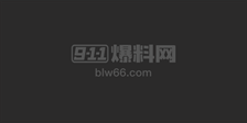 明明只想含着鸡巴吃一口 怎么被拉到床上按倒直接插 小穴也是一直流水 一插到底直接 脱光衣服抓着巨乳就是干